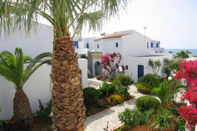 Marina Sands Agia Marina Buitenkant foto