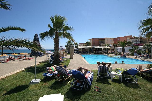Marina Sands Agia Marina Buitenkant foto